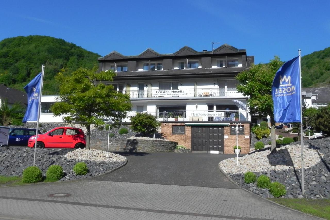 Pension Mosella, Gaestezimmer Sankt Aldegund Zewnętrze zdjęcie